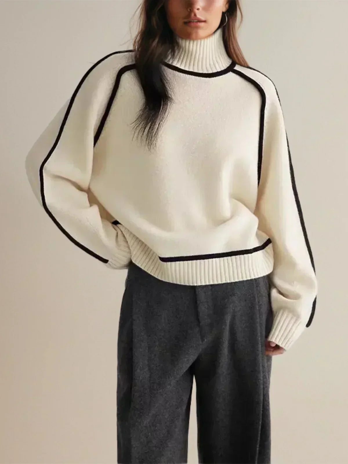Elegant Turtleneck sweater