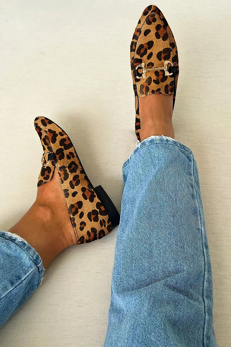 Loafer With Metalic Detail