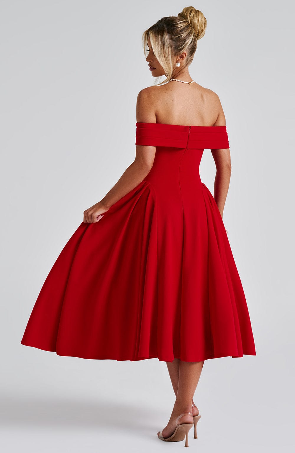 Elegant Midi Dress Alexander Saint